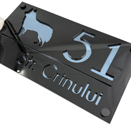 NUMAR CASA PREMIUM - Negru Lucios / Gri Antracit Oglinda / 4 Distantieri Negrii - 28x15cm