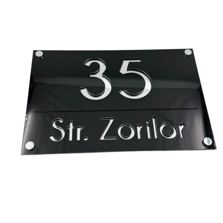 NUMAR CASA PREMIUM - Negru Lucios / Argintiu Oglinda / 4 Distantieri Argintii - 30x20cm