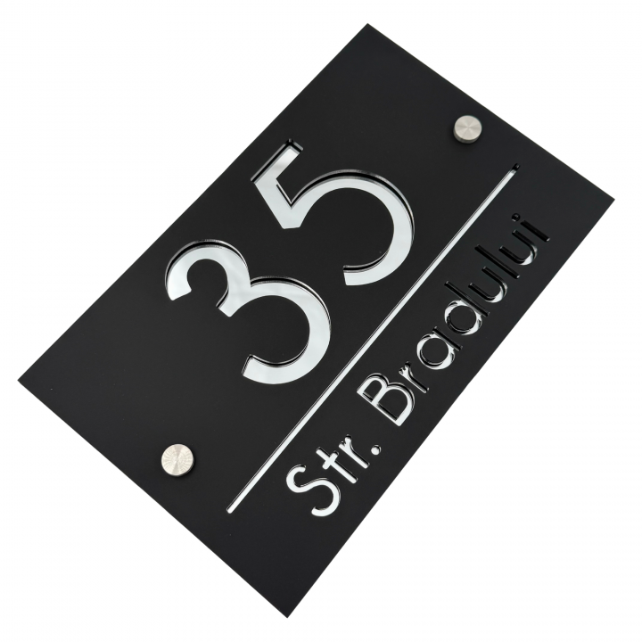NUMAR CASA PREMIUM - Negru Satinat / Argintiu Oglinda / 2 Distantieri Argintii - 24x15cm