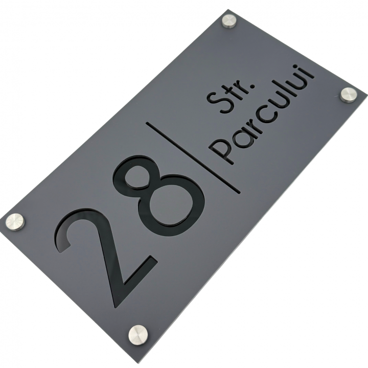 NUMAR CASA PREMIUM - Gri Satinat / Negru Lucios / 4 Distantieri Argintii - 28x15cm