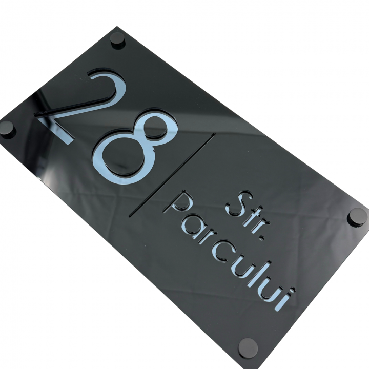 NUMAR CASA PREMIUM - Negru Lucios / Gri Antracit Oglinda / 4 Distantieri Negrii - 28x15cm