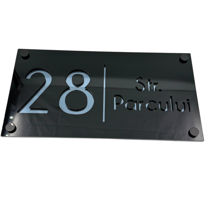 NUMAR CASA PREMIUM - Negru Lucios / Gri Antracit Oglinda / 4 Distantieri Negrii - 28x15cm