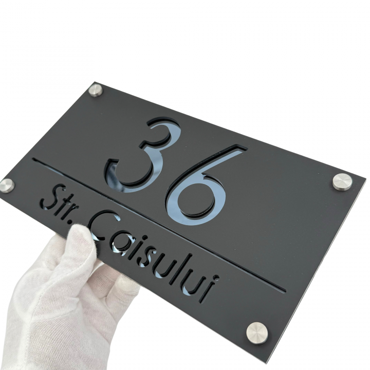 NUMAR CASA PREMIUM - Negru Satinat / Gri Antracit Oglinda / 4 Distantieri Argintii - 28x15cm